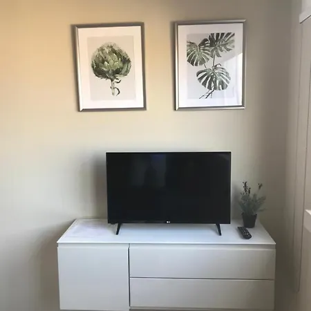 New Aqueduct View Romantic In Campolide - 2b Lisboa